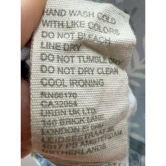 Forever That Girl Women’s Short Sleeve Button Front Blouse Collared Blue Size M - Picture 6 of 8